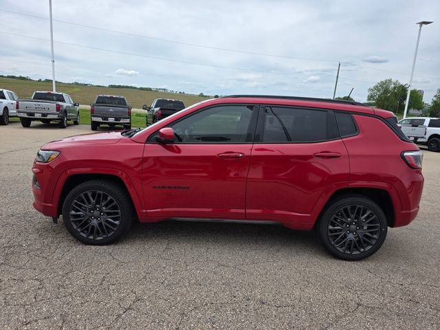 Used 2022 Jeep Compass Limited image 28