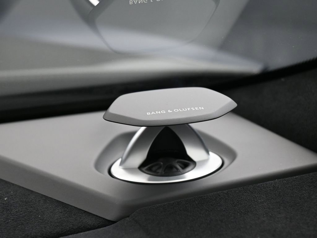 Used 2023 Lamborghini Urus Performante image 34