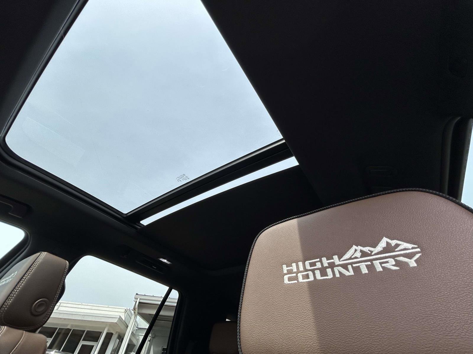 New 2026 Chevrolet Tahoe High Country image 11