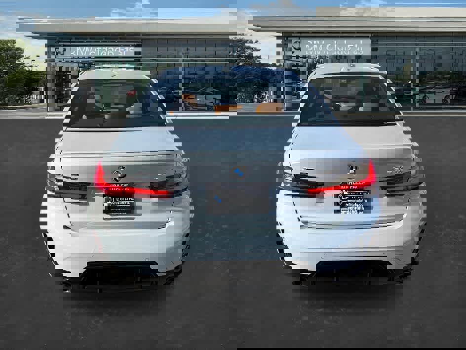 Used 2026 BMW 330i xDrive Sedan w/ M Sport Package image 7