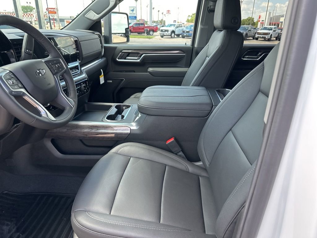 New 2025 Chevrolet Silverado 2500 LTZ w/ LTZ Plus Package image 2