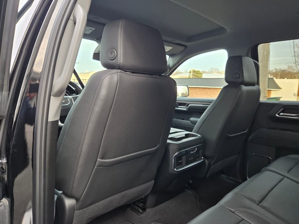 Used 2023 GMC Sierra 1500 SLT w/ SLT Premium Package image 18