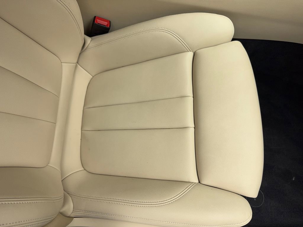 Used 2019 BMW 530i xDrive w/ Convenience Package image 17