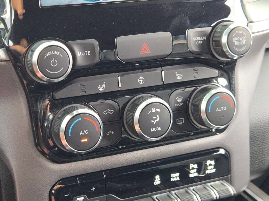 Certified 2022 RAM 1500 Big Horn AWD/4WD image 25