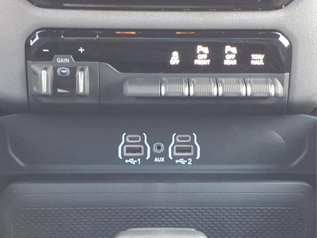 New 2026 RAM 1500 Lone Star AWD/4WD image 14