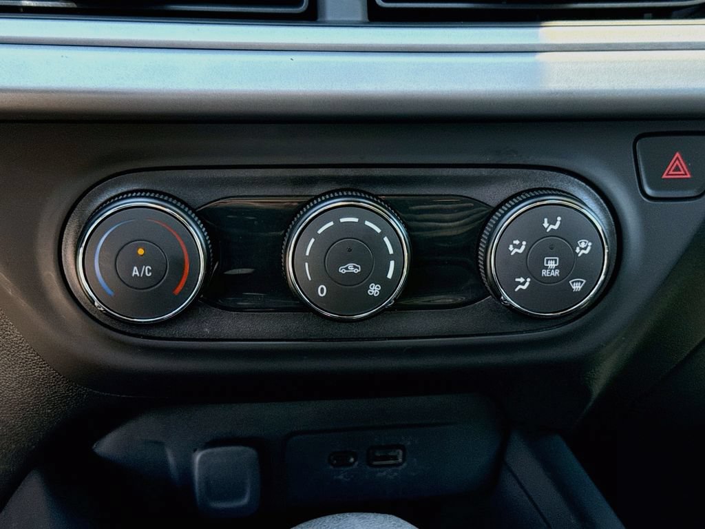 Used 2026 Chevrolet Trax LS FWD image 16