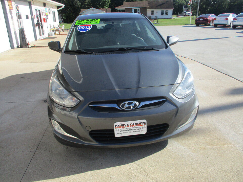 Used 2012 Hyundai Accent GLS w/ Premium Pkg 3 FWD image 18