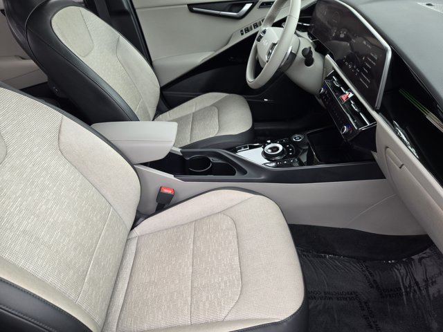 Certified 2023 Kia Niro Wave FWD image 13