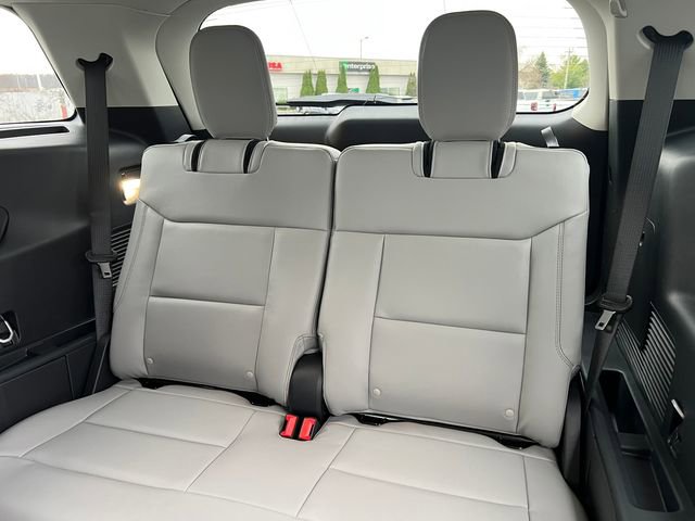 New 2026 Ford Explorer Active image 8
