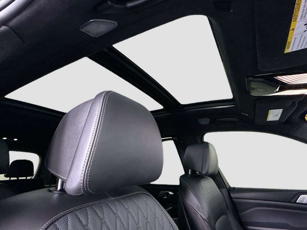 Used 2021 BMW ALPINA XB7 AWD/4WD image 18