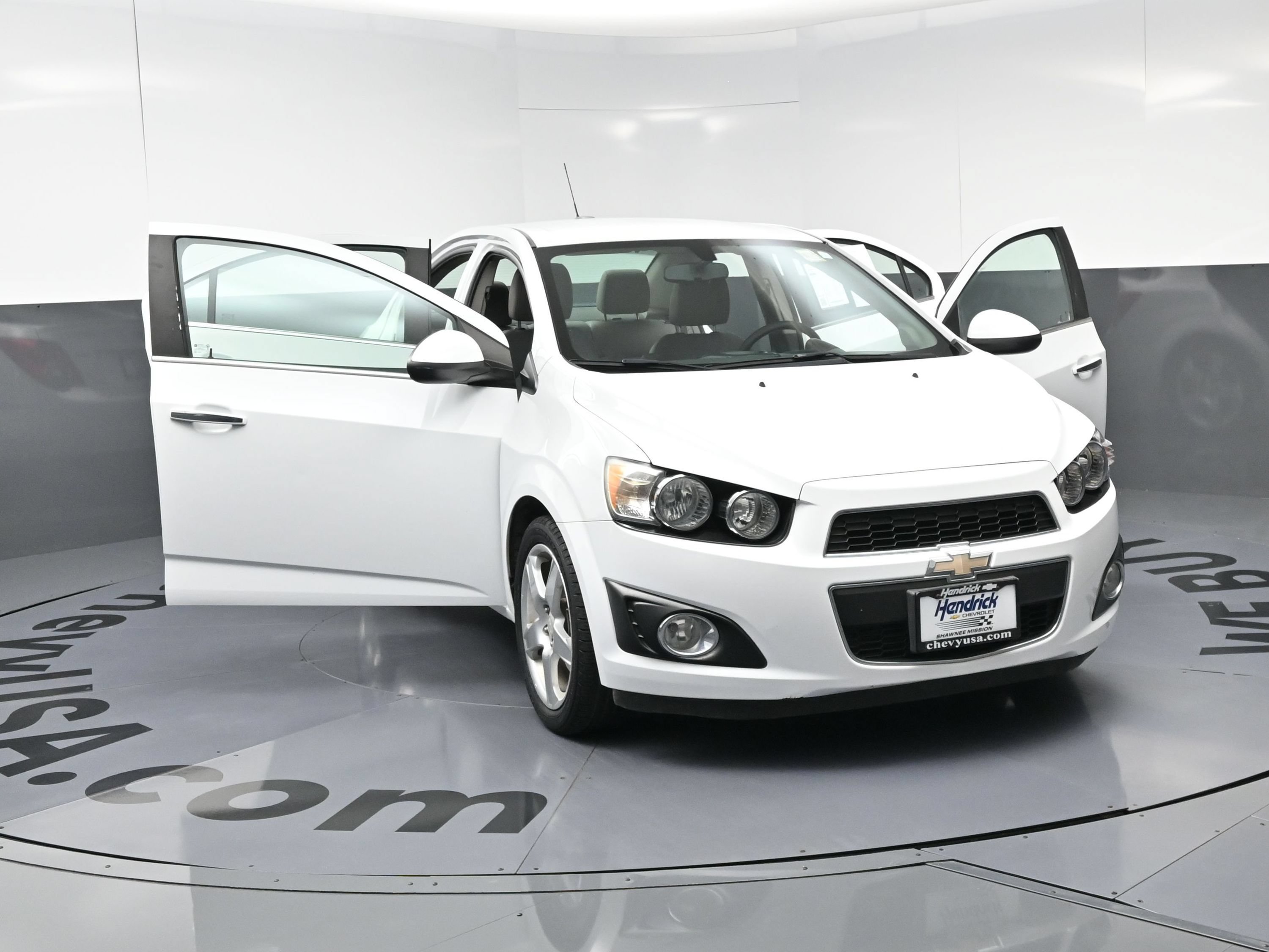 Used 2015 Chevrolet Sonic LTZ FWD image 24