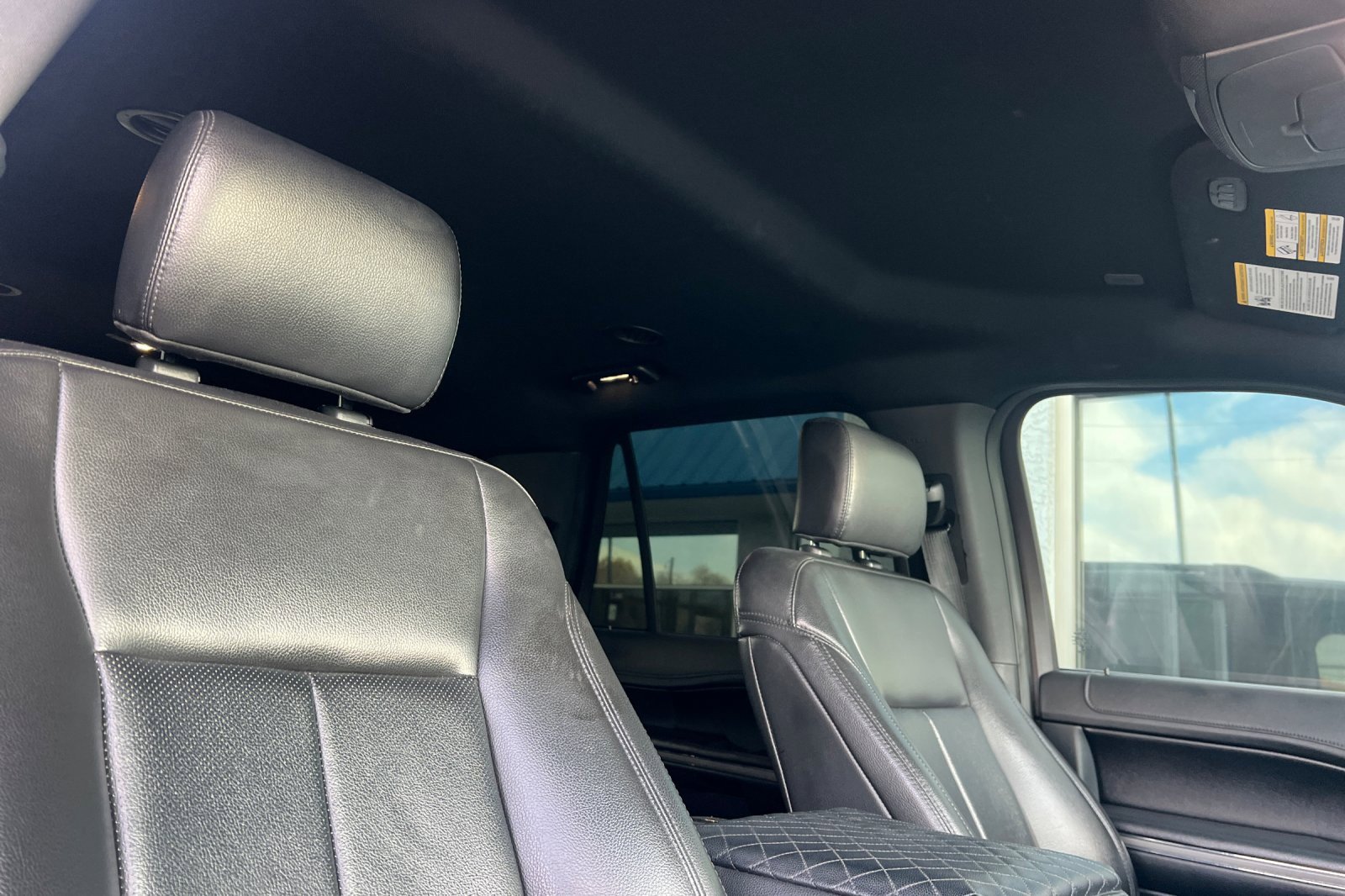 Used 2020 Ford Expedition XLT w/ Equipment Group 202A image 18