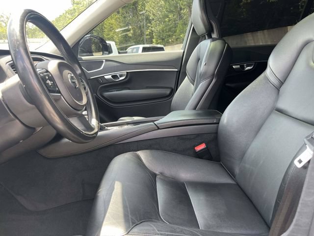 Used 2020 Volvo XC90 T5 Momentum w/ Protection Package Premier AWD/4WD image 22