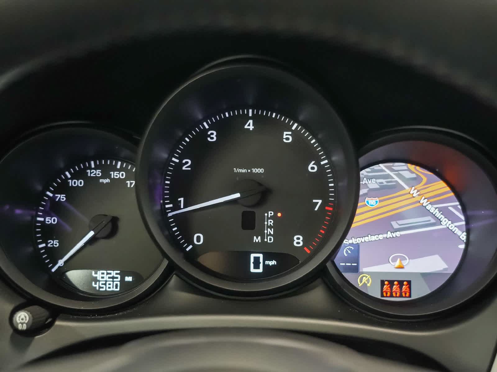 Certified 2026 Porsche Macan AWD/4WD image 25