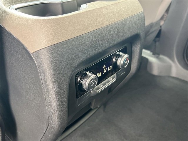 New 2025 GMC Acadia Elevation image 26