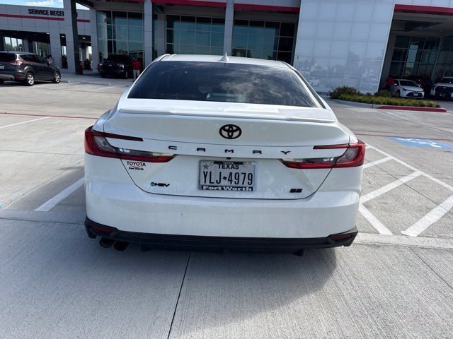 Used 2026 Toyota Camry SE w/ Convenience Package FWD image 6