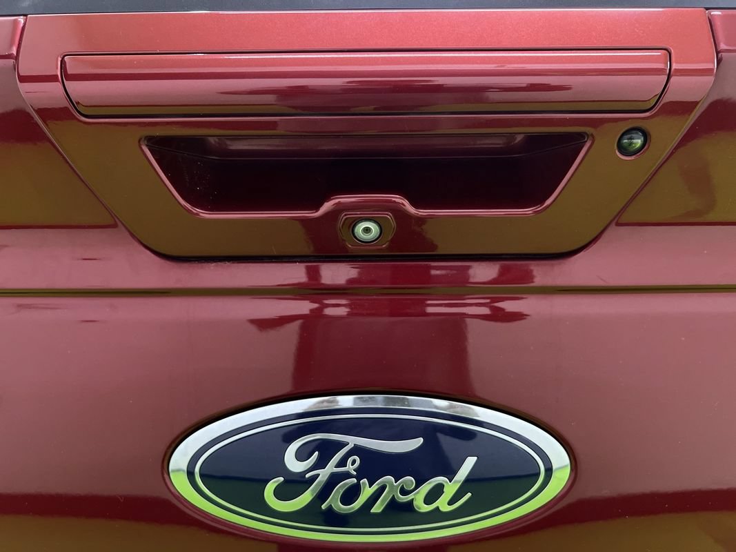 Used 2017 Ford F150 King Ranch w/ Equipment Group 601A Luxury AWD/4WD image 13