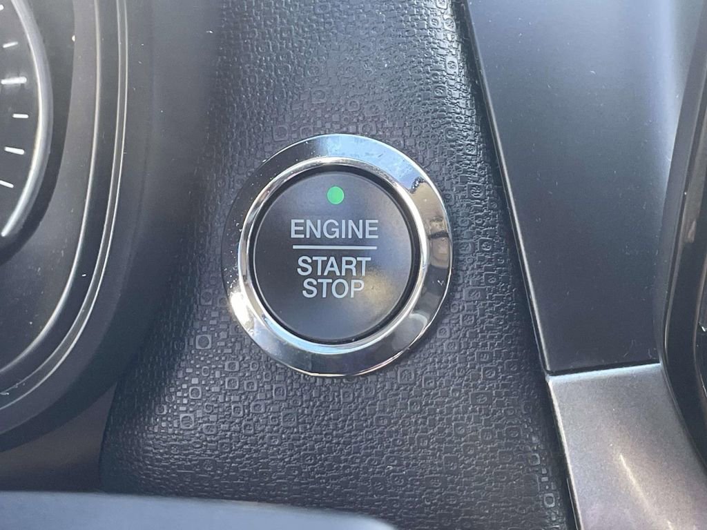 Used 2018 Ford EcoSport SE image 30