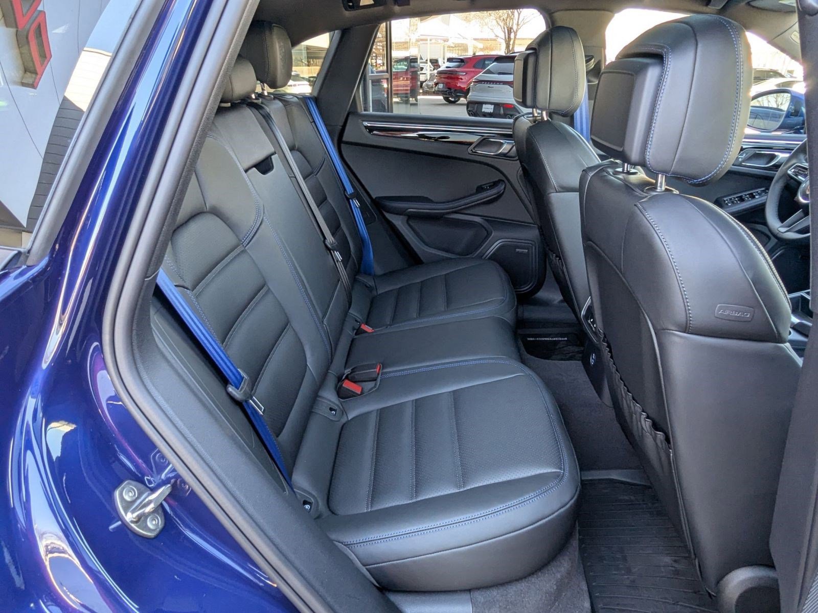 New 2026 Porsche Macan image 24