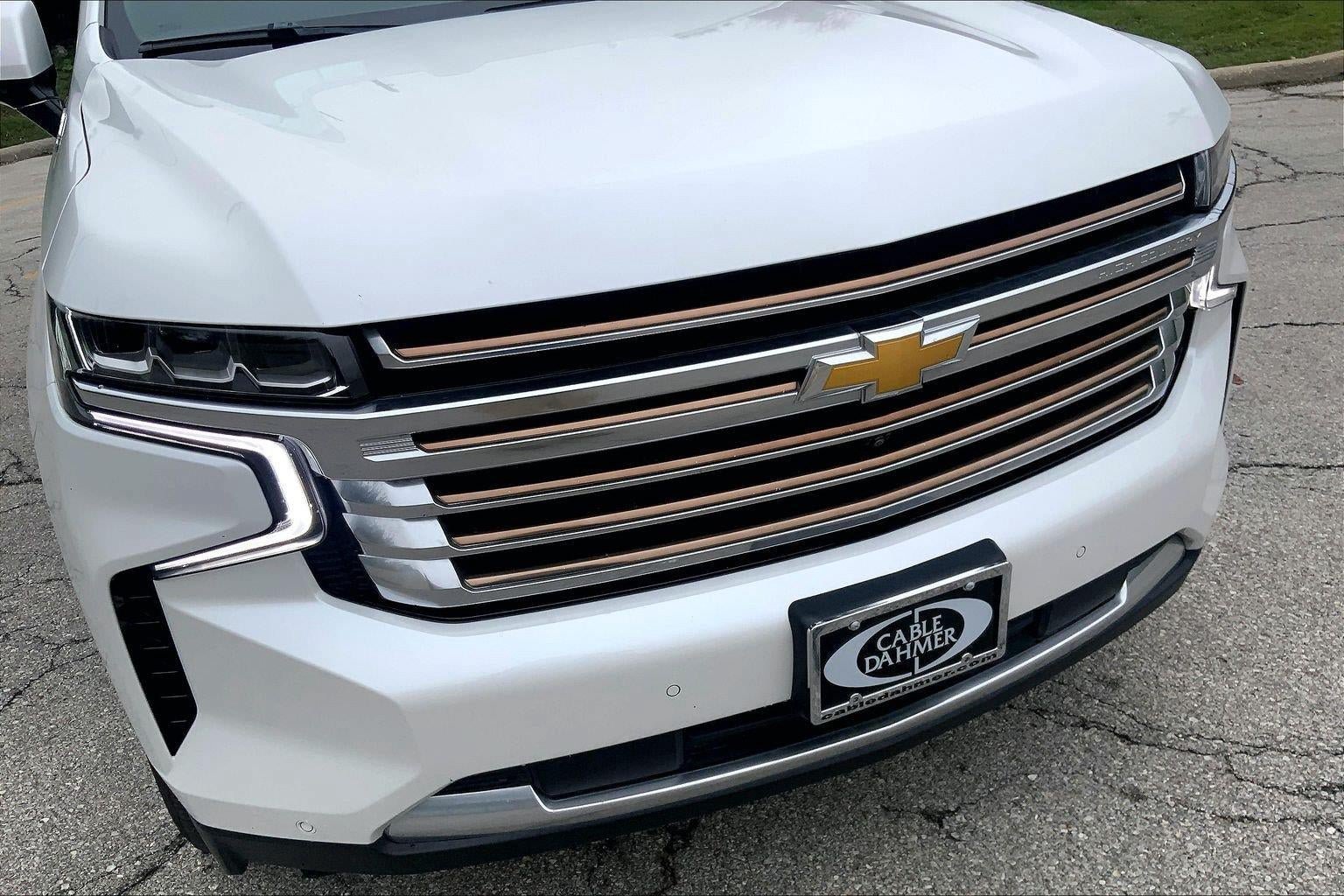 Used 2023 Chevrolet Suburban High Country w/ Premium Package AWD/4WD image 31