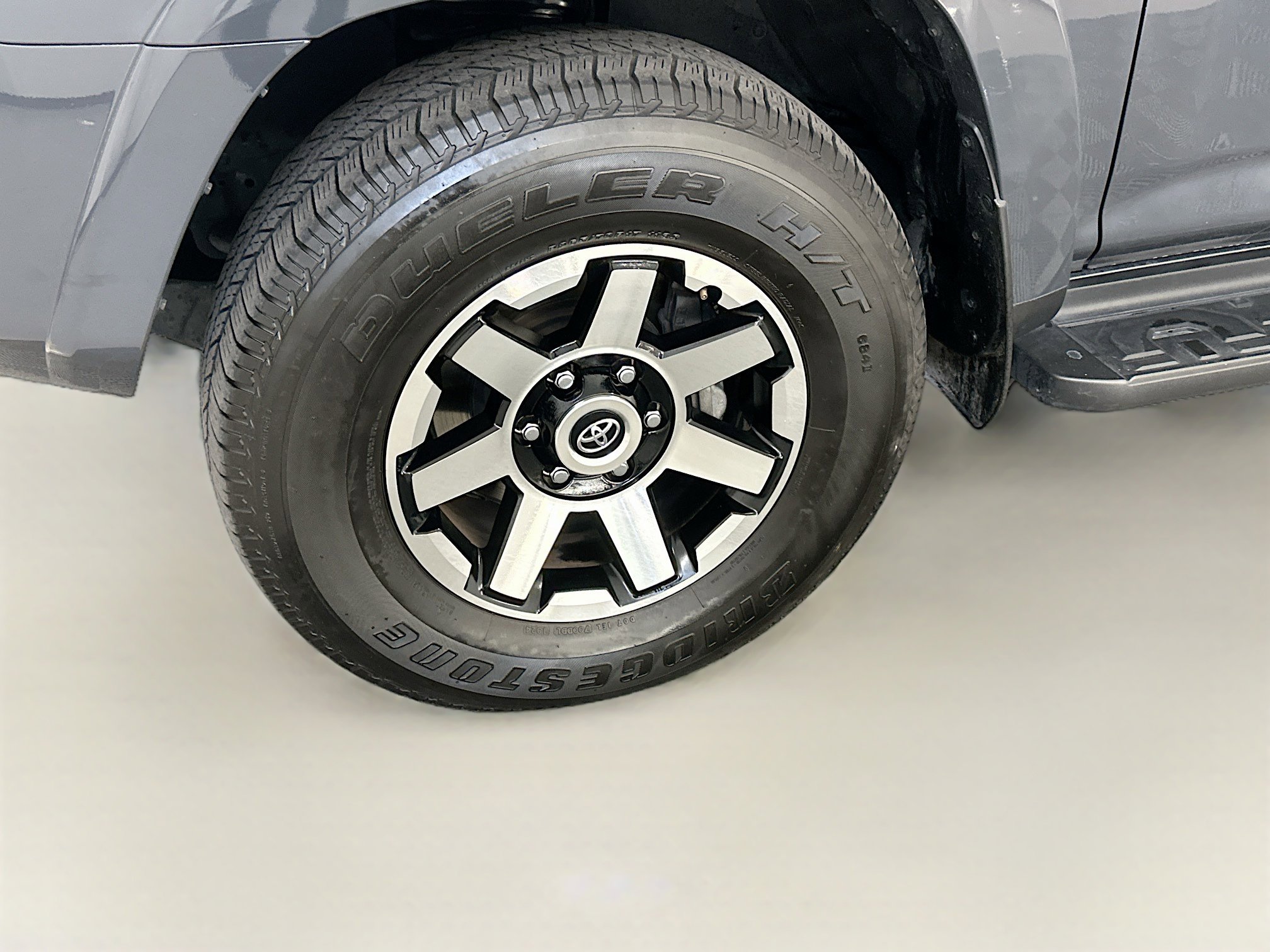 Used 2024 Toyota 4Runner TRD Off-Road Premium AWD/4WD image 11