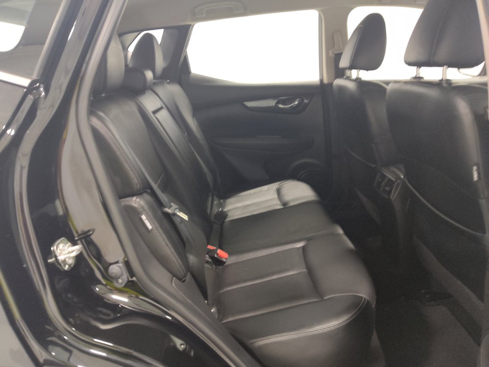 Used 2022 Nissan Rogue Sport SL AWD/4WD image 19