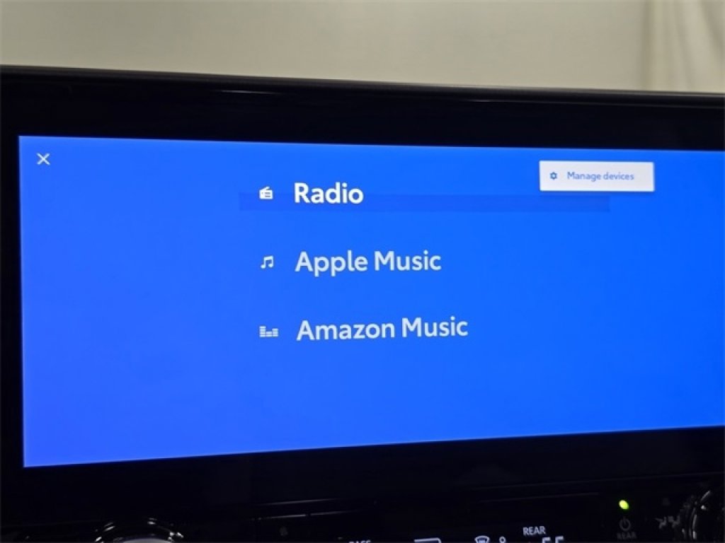 New 2026 Toyota Highlander Limited image 6