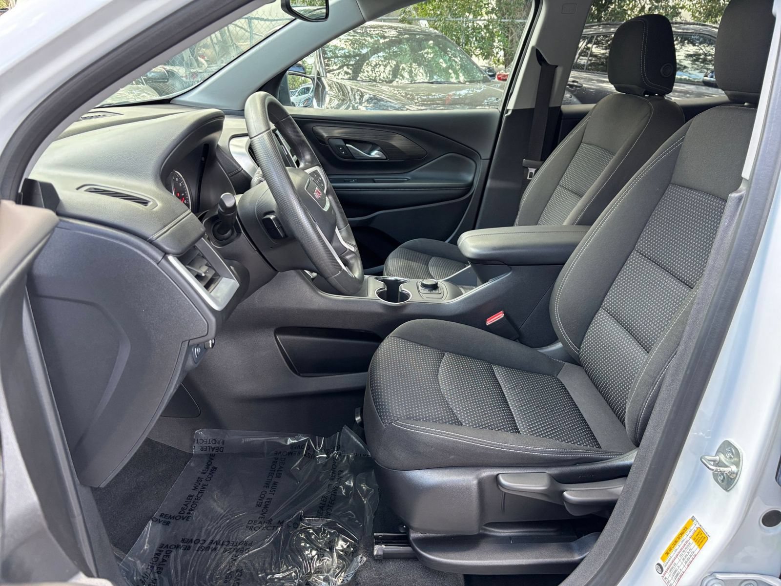 Used 2024 GMC Terrain SLE FWD image 35