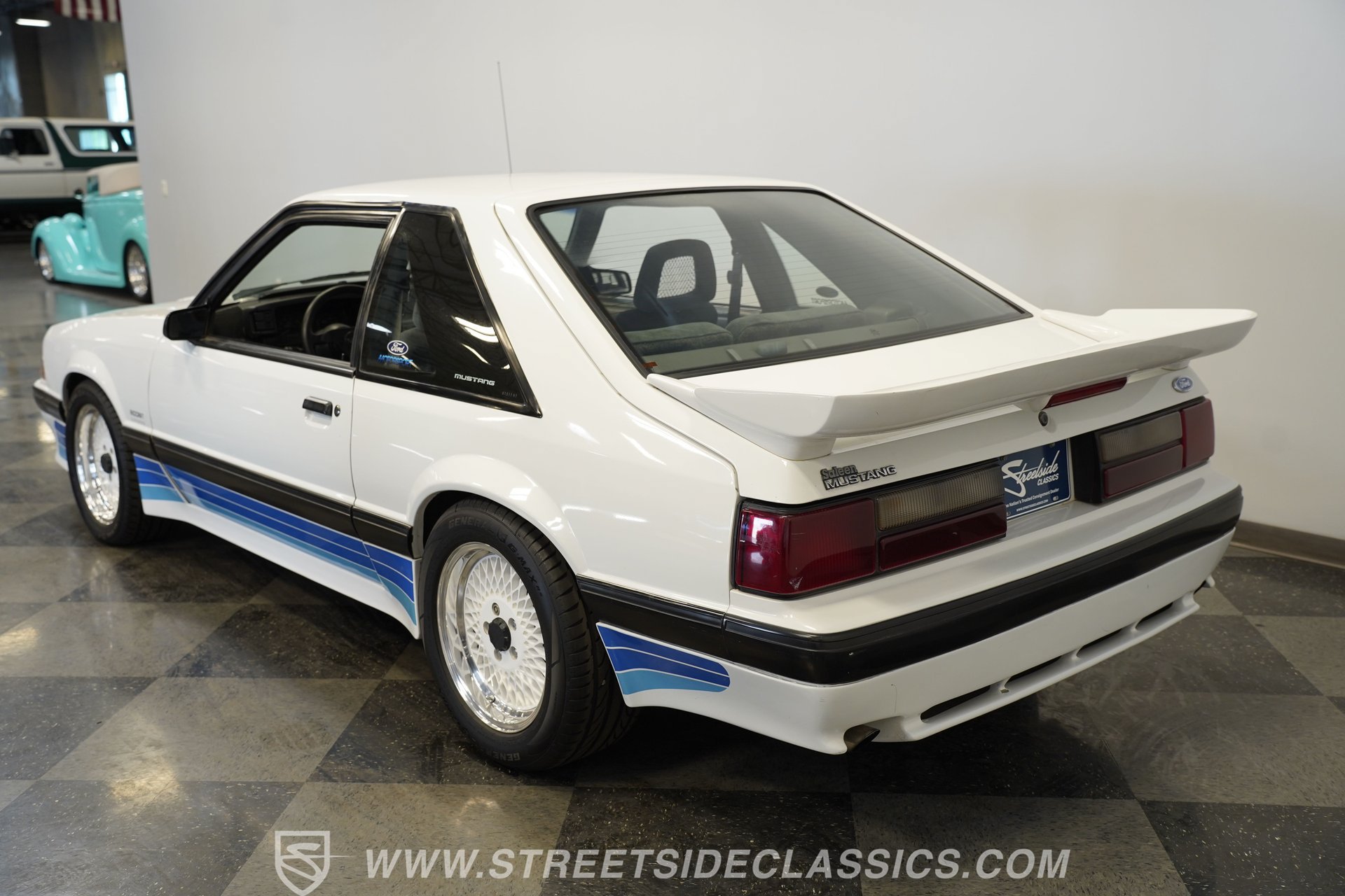Used 1987 Ford Mustang LX RWD image 10