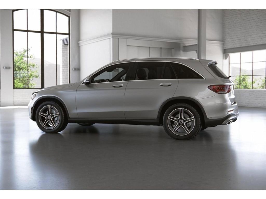 Used 2021 Mercedes-Benz GLC 300 4MATIC image 33
