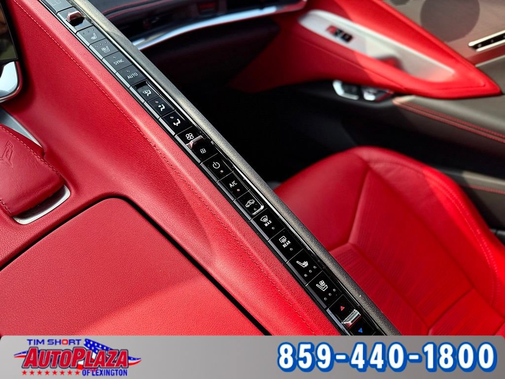 Used 2020 Chevrolet Corvette Stingray Preferred Cpe w/ 2LT Preferred Equipment Group RWD image 23