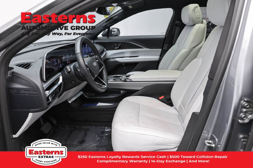Used 2024 Cadillac Lyriq Luxury RWD image 15