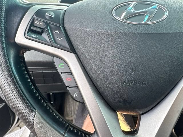 Used 2014 Hyundai Veloster w/ Style Package 02 FWD image 24