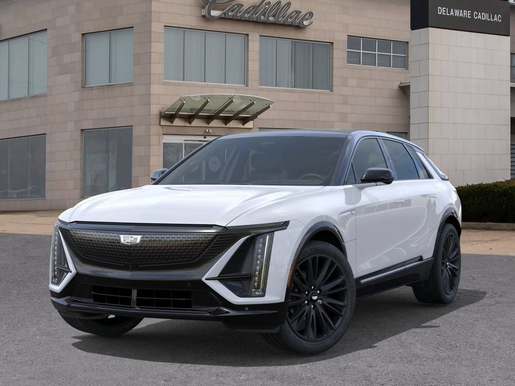 New 2026 Cadillac Lyriq Signature Sport AWD/4WD image 6