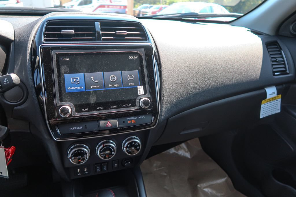 New 2027 Mitsubishi Outlander Sport LE AWD/4WD image 28
