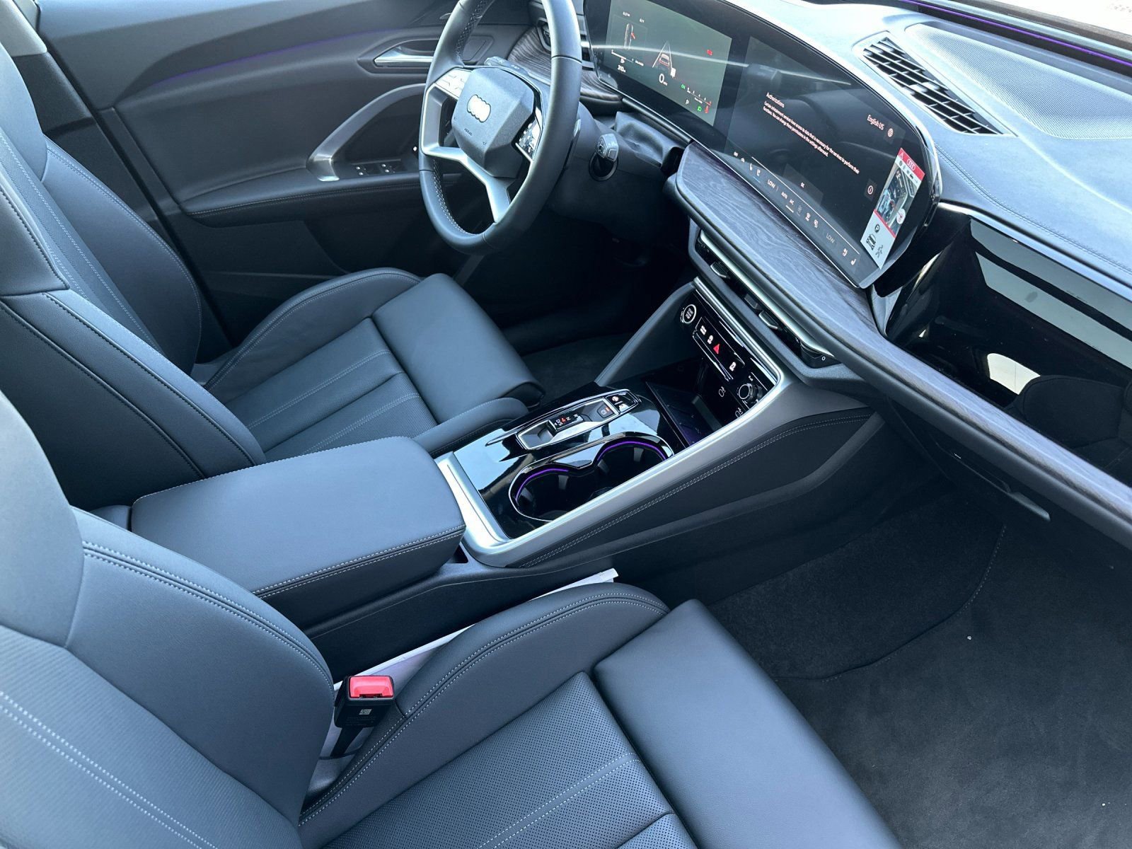 New 2025 Audi Q5 Premium Plus AWD/4WD image 13