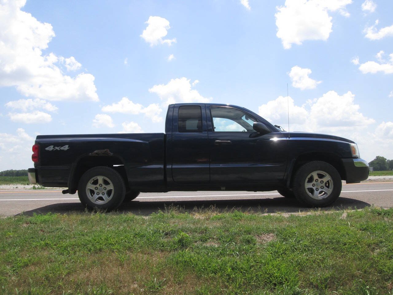 Used 2005 Dodge Dakota SLT AWD/4WD image 7
