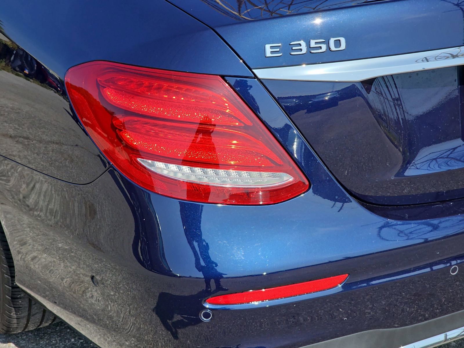 Used 2020 Mercedes-Benz E 350 Sedan image 36