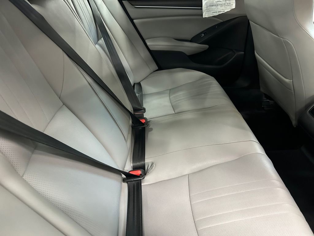 Used 2020 Honda Accord Touring image 22