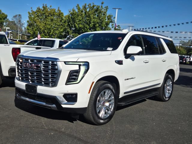 Used 2025 GMC Yukon Denali AWD/4WD image 8