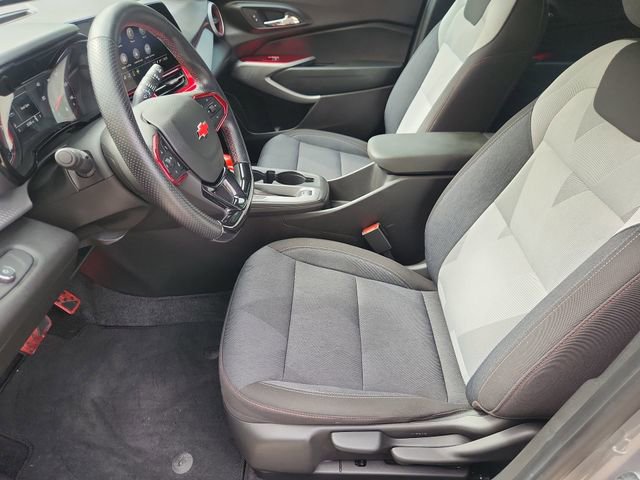Used 2024 Chevrolet Trax RS FWD image 19