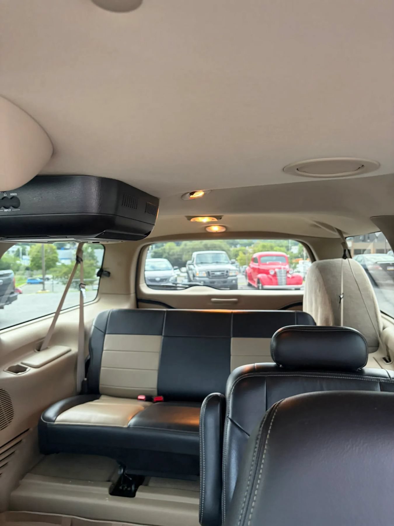 Used 2005 Ford Excursion Eddie Bauer AWD/4WD image 39