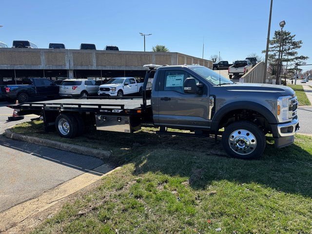 New 2026 Ford F550 4x4 Regular Cab Super Duty w/ XLT Value Package image 11