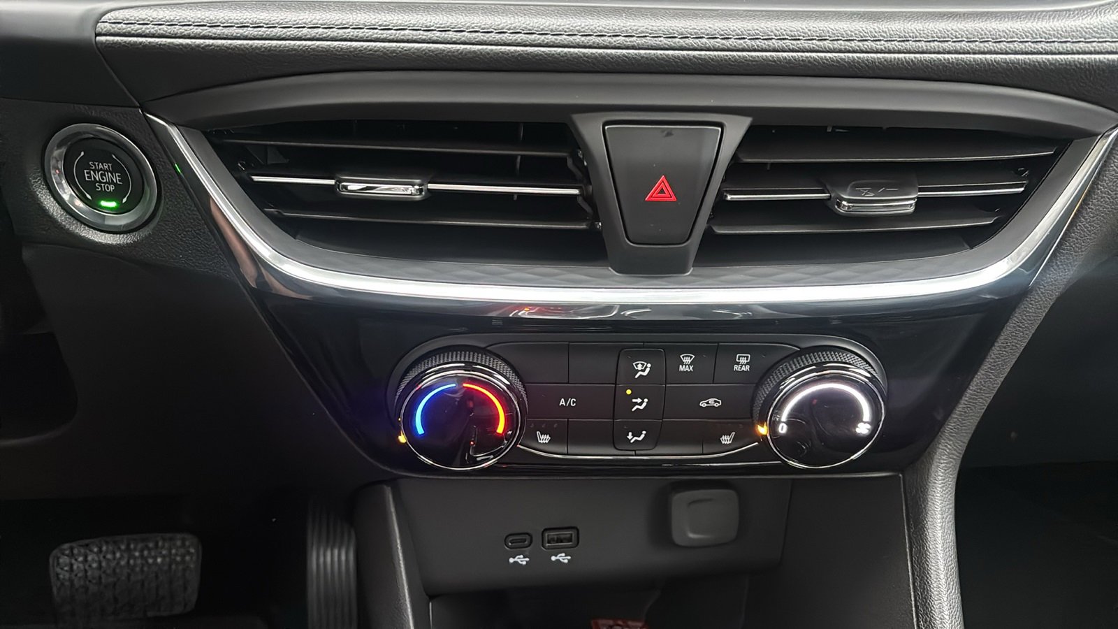 New 2026 Buick Encore GX Sport Touring w/ Comfort Package image 15