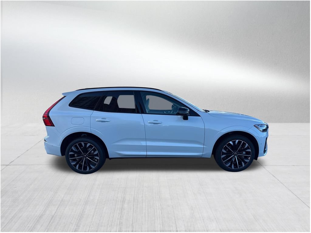 New 2026 Volvo XC60 T8 Ultra w/ Protection Package Premier AWD/4WD image 4
