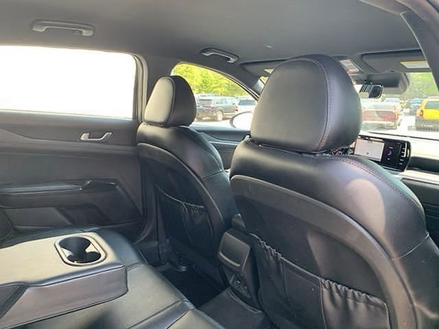 Used 2023 Kia K5 GT-Line image 34