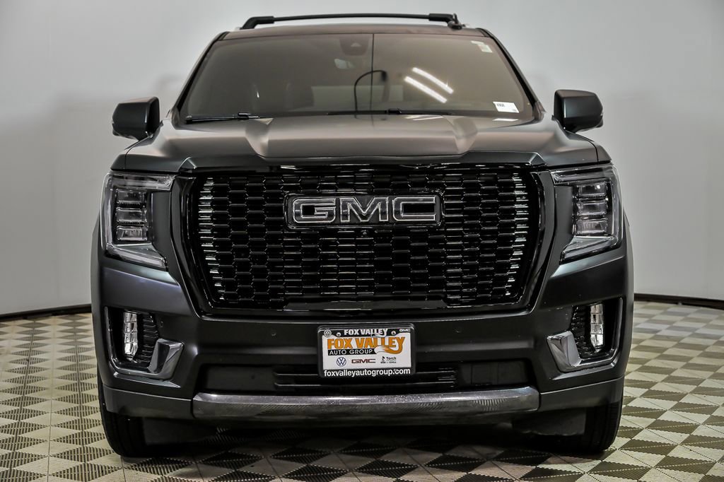 Used 2023 GMC Yukon Denali Ultimate image 3