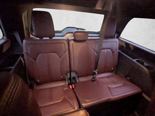 Used 2023 Ford Expedition Limited image 23