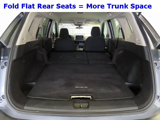 Used 2023 Nissan Rogue S image 33