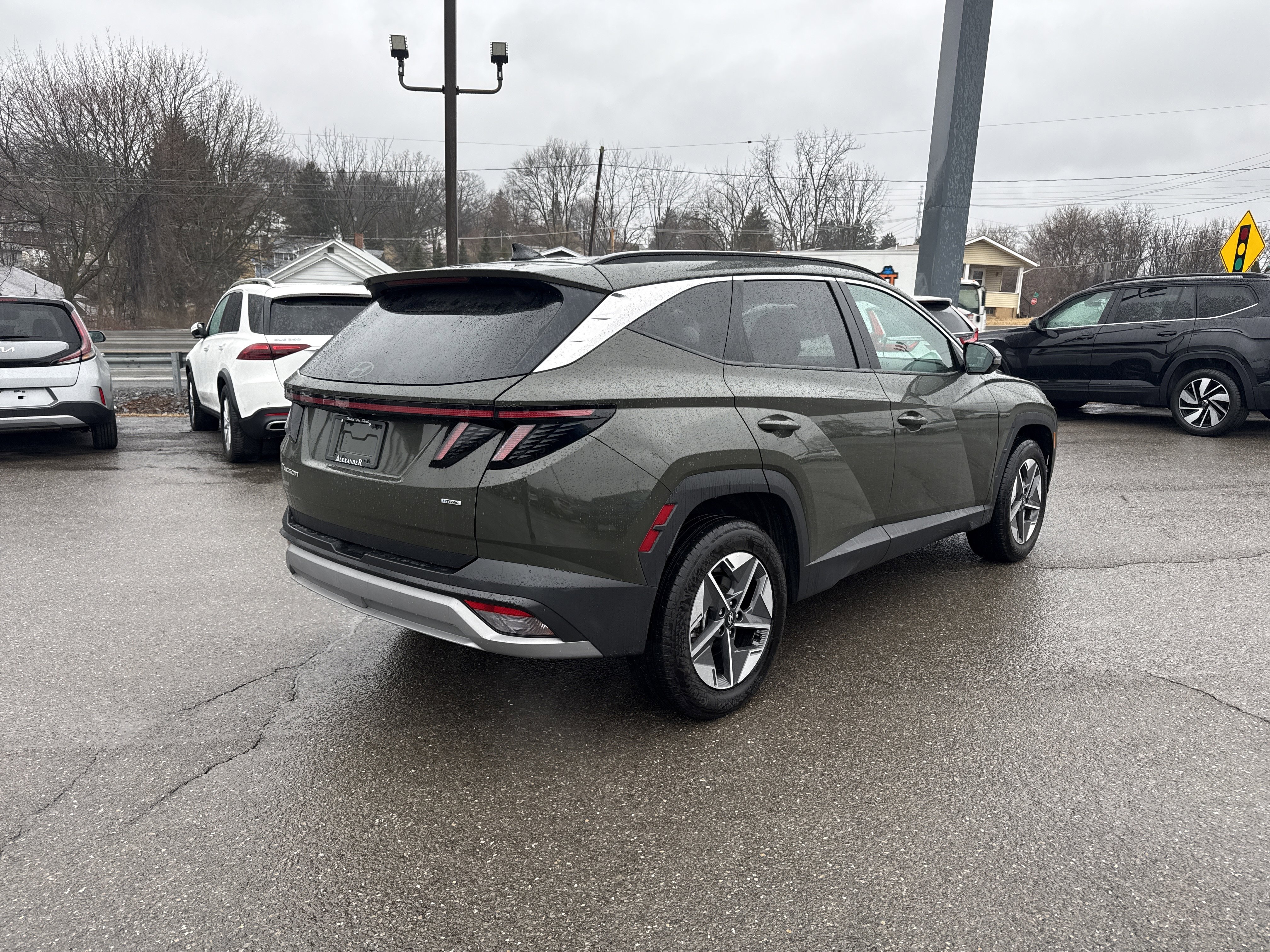 Certified 2025 Hyundai Tucson SEL image 3